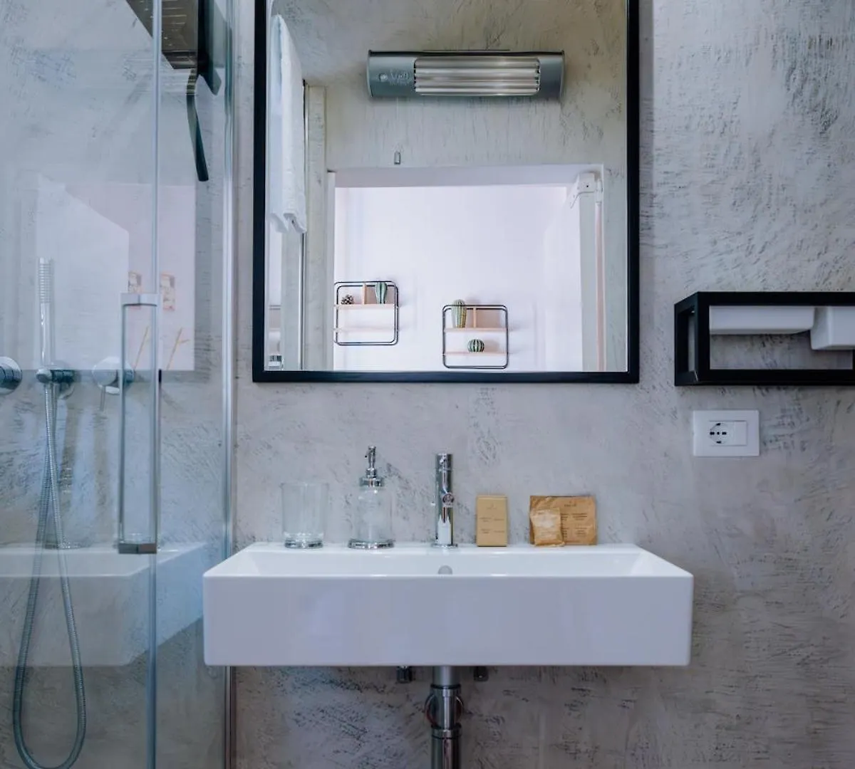 Navona Boutique Apartment With Terrace Rome 0*,